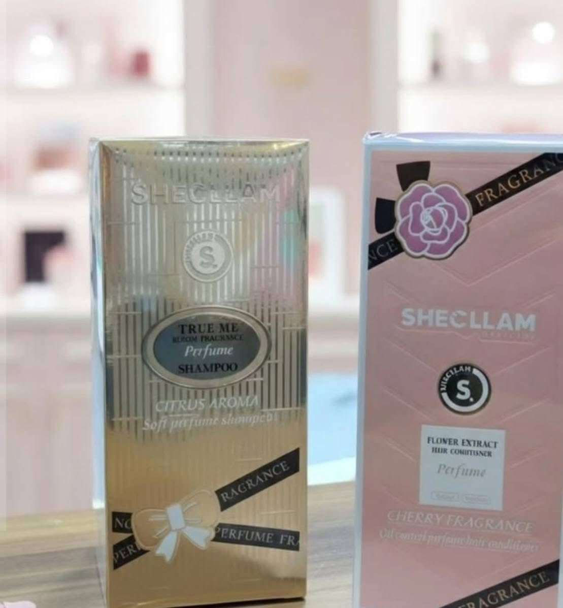شامبو وعلاج شعر SHECLLAM - لمسة فاخرة تفوح عطراً

تميزي برائحة تثبت .. ولمعان يظهر من أول استخدام قدمنا لك مجموعة SHECLLAM العطرية الفاخرة للعناية بالشعر بتصميم أنيق ورائحة تخطف الأنفاس.

شامبو SHECLLAM - True Me Citrus Arom
برائحة الحمضيات المنعشة
تنظيف عميق مع رغوة غنية وناعمة
. يترك الشعر ناعماً، لامعاً ومعطرًا لساعات طويلة

مناسب للاستخدام اليومي ويمنح إحساس انتعاش يدوم

بخلاصة الزهور الطبيعية

يعالج تشابك الشعر ويمنحه نعومة كالحرير

رائحة الكرز الجذابة التي تترك بصمة أنثوية ساحرة

يتحكم بالزيوت ويعطي مظهر شعر صحي ومتوازن لماذا تختارينه من كوزمتك الفراشة؟

روائح ثابتة وفاخرة

جودة عالية وسعر مناسب

مناسب لكل أنواع الشعر


**إذا كنت صاحب هذا الإعلان وتريد حذفه لأي سبب، رجاءا أرسل رسالة إلى الدعم الفني**