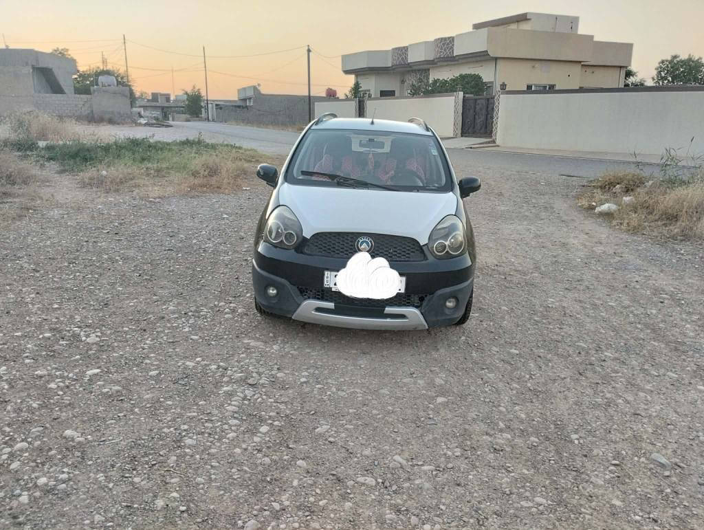 السلام عليكم 
بانده كروز موديل 13 رقم سليمانيه اوتو
سنويه لحد 29 بسمي 
مكينه وكير خير من الله 
تبريد وتدفئه شغال ❄🫠
موبايل ***********
السعر 58 وبي مجال خناقين, ديالى
