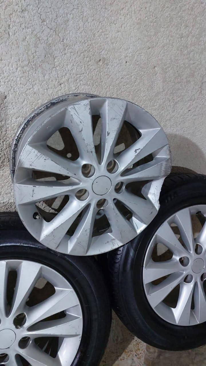 السلام عليكم تخم وياله اللبيع  ويل الوحده السعر قيم وخذ حجم  التخم 16_60_215


**إذا كنت صاحب هذا الإعلان وتريد حذفه لأي سبب، رجاءا أرسل رسالة إلى الدعم الفني**