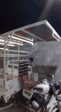 سقيفة ستوتة مال مخظر نظيفة كلش وأنارة بيهة ناصرية مركز السعر ١٥٠ قفل ***********
