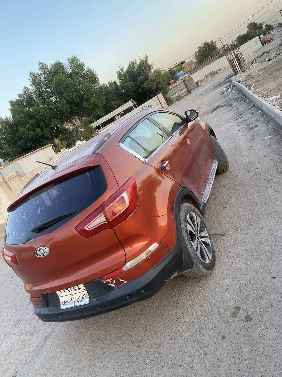 سبورتج 2013 خليجي بيها 3 قطع نضيفه مال جناي كير مكينه حداديه تبريد ثلج تخم تاير جديد مابيها نقص برغي ترايك للبصره بشرط نضيفه حيل سعرها 134 وبيها مجال للشراي ***********
