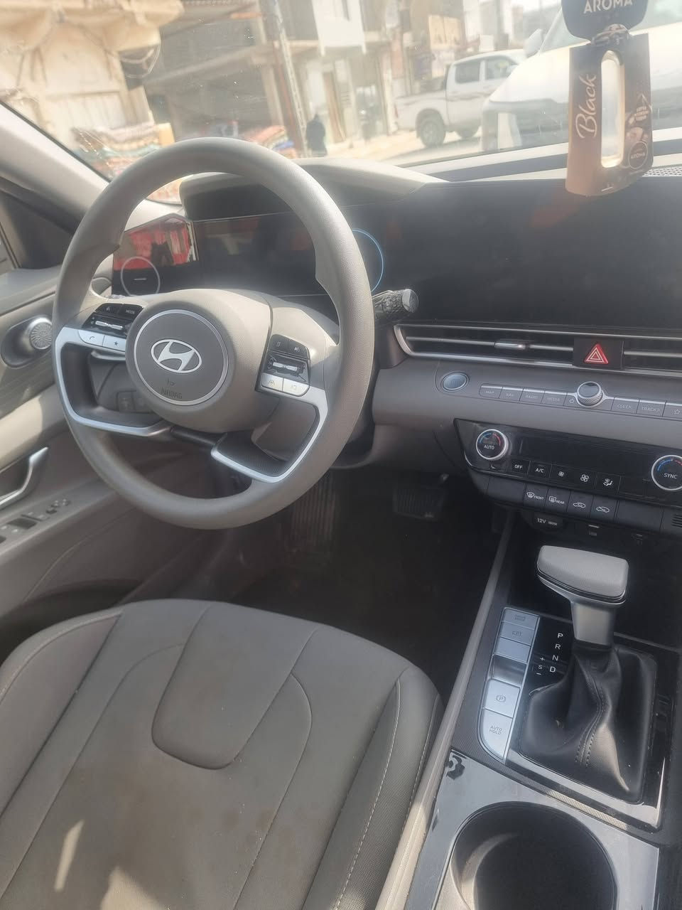 السلام عليكم
النترا هايبرد ٢٠٢٤ مكفولة كفالة عامة ماعدى الدعامية ماشية ٣٣م وارد امريكي فول مواصفات بإستثناء فتحة السقف موبايل ***********
