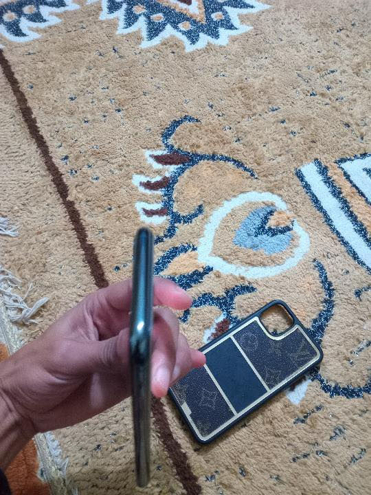 � للبيع iPhone 11 Pro Max 256GB
🔋 البطارية مبدلة حديثاً (Battery replaced)
👤 Face ID غير شغّال (يشتغل الجهاز بكل شيء إلا الفيس ايدي)
📍 موقع البيع: (بابل /حلّه مركز مدينه)
💰 السعر: (280وقابل للتفاوض بشي بسيط)
تواصل وتساب ***********

