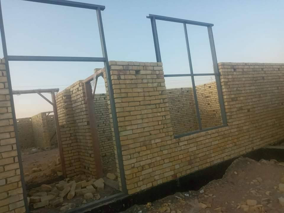 سلام عليكم البناء ثامر عويد زبن شغل حجر  طابوك بلوك ينال عجابكم طبعن شغلنه كرسته وعمل بس عمل يرهم وتساب *********** اونتصال متواجد في ألسماوة حجر تكحيل جهتين اشتغل في ✌️🙌
