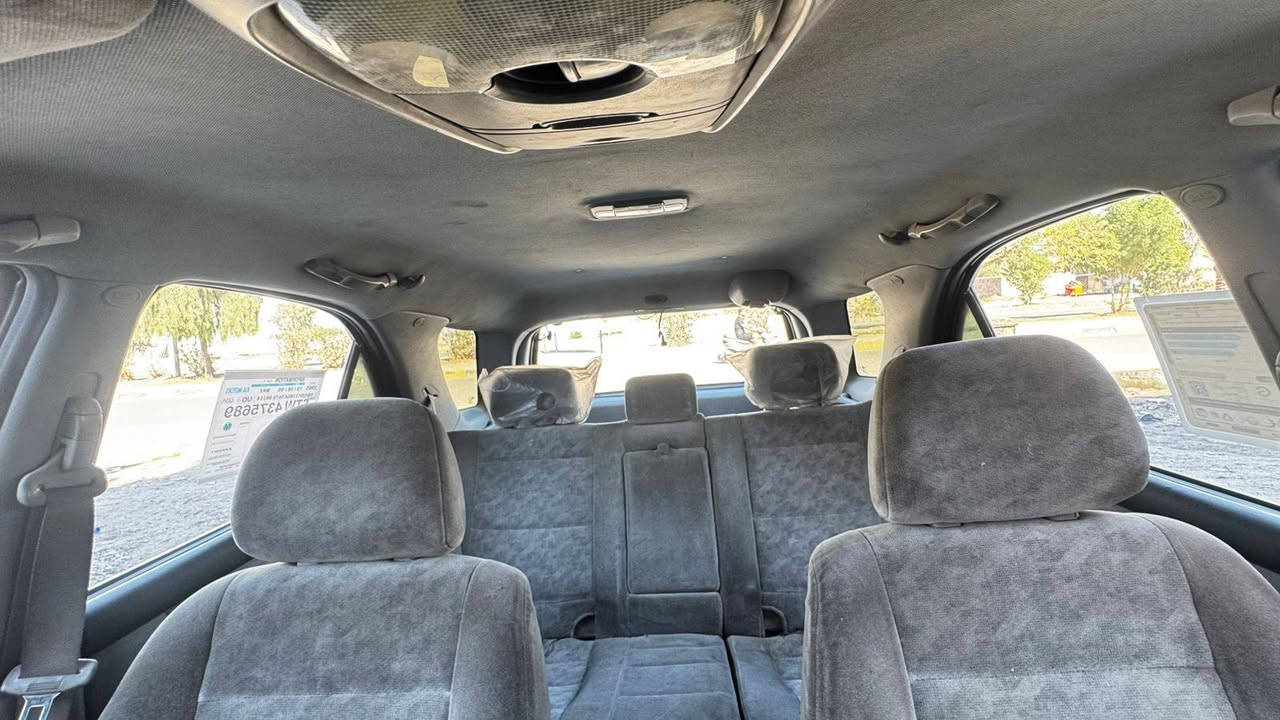 سورنتو 2008

للبيع سيارة مكينة وكير. خير من الله 

تبريد تدفئة شغال 

غرفة بلادية 

صدر 80%

مكان سيارة بغداد سبع البور 

السيارة ب اسمي. وهزة. ما ساقطة 

السعر 84 ورقة وبيها مجال قليل 

السيارة بيها صبغ صفحة اثر شخوط مكفولة من الكلبة والجفية 

مكينة 3500

رقم التلفون ***********
