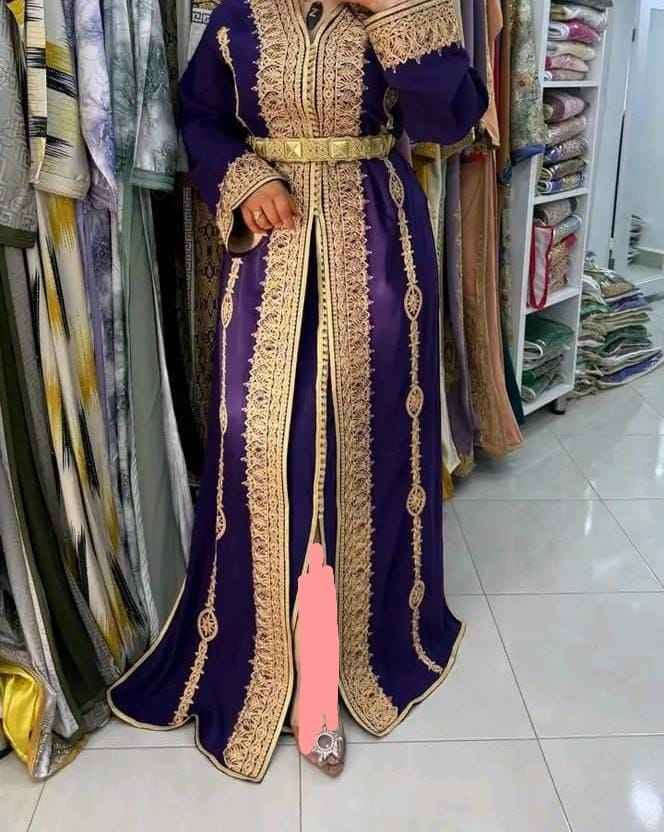 🟤💫  *جديد  new* 💫🟤
__________________________
🟠قفطان أنيق فصالة مثالية 🛎  للافراح و المناسبات 
🟤ثوب كريب سامبل ✨من النوع الممتاز رطب و طايح 
🟠مخدوم بلقيطان و بالعقاد  بحزام انيق من نفس الثوب و بكمام بألوان متناسقة
🟤مطروز بالطرز رباطي بلوان بجودة و إتقان 👌
🟠⚡متوفر بألوان رائعة ⚡

🟤المقاسات :M L XL XXL 3XL فاس, المغرب


**إذا كنت صاحب هذا الإعلان وتريد حذفه لأي سبب، رجاءا أرسل رسالة إلى الدعم الفني**