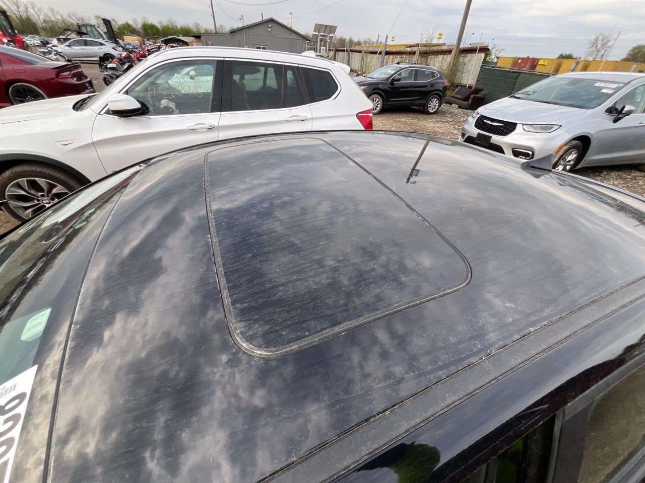 السلام عليكم فورتي 23 جيتي لاين اعلى موصفات بلفورتي فول الفول مبدل بنيد فقط بدون دواخل نهائيآ السعر 158 مكاني زعفرانيه ***********
