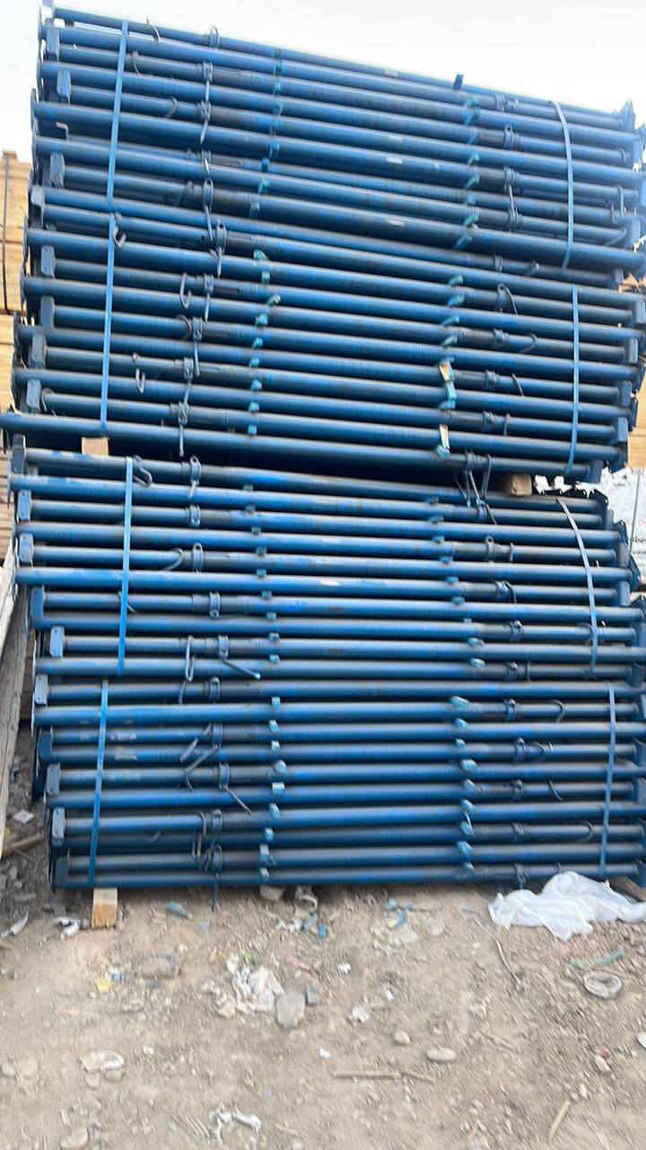 بيع وشراء وتاجير كافة انواع المكائن -المعدات-المواد الانشائية  السكلات(العادية والتركية وكابلوك ) الجكات بانواعها الدنك بانواعها الفخات العادية والرباعية )وشطر صب والبولطات
       *********** مصطفى اللامي 

   *********** مصطفى اللامي
