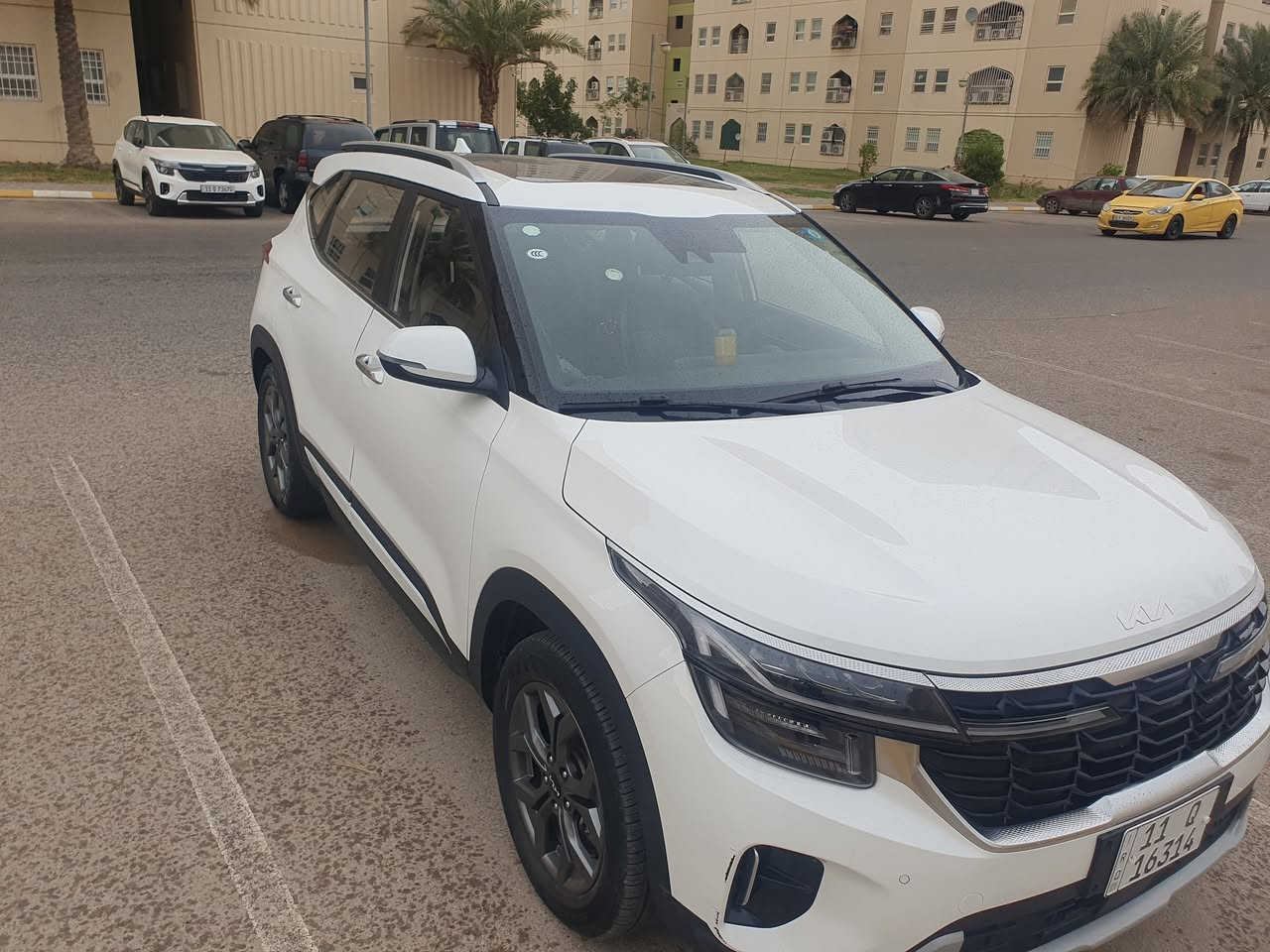 كيا سيلتوس خليجي موديل 2025 
للبيع كيا سيلتوس موديل 2025 ماشية 18الف كم 
خليجي جديدة ⚡️بدون صبغ مكفولة 
محرك 1500 دبل نوزل 
فول مواصفات 
بصمة 
بانوراما .♦️
كشنات جلد ◾️
تحديد مسار نظام المحافظة على المسار 
قيادة الية 
إنارة محيطية داخلية ٧ الوان 🌈
مبطنة عازل صوت مع الأبواب 

السعر 178 ورقة $
لمزيد من المعلومات 
واتساب 00905616145162  📞🔸️
و ***********  اتصال أو واتساب
☀️☀️🌘
