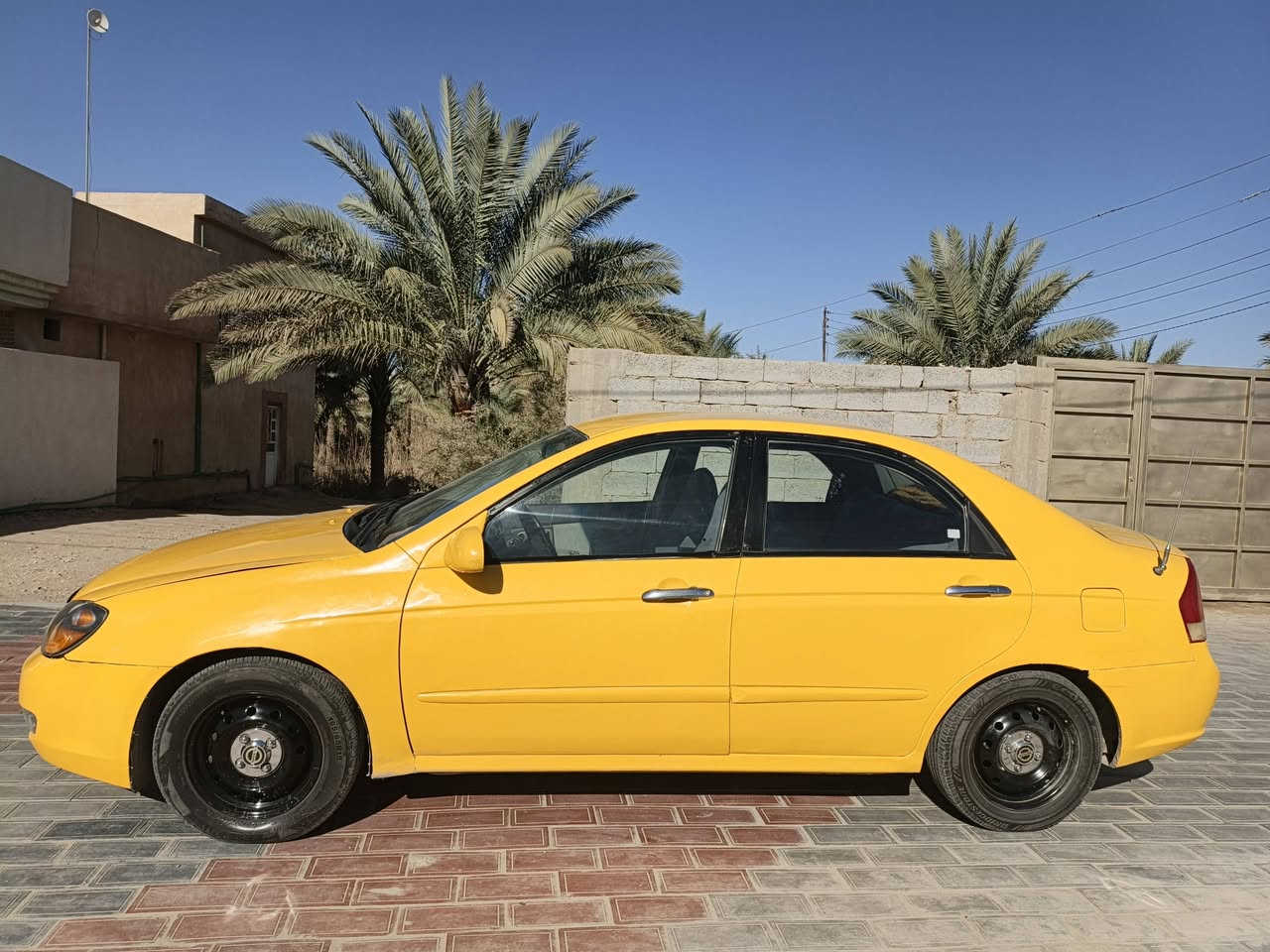 سلام عليكم كيا سبكتره 2007 وارد امريكي محرك 2000 ضررها جمالغ وبنيد مبدلات رقم بغداد انكليزي محرك وكير خير من الله السياره تخبل نضيفه كلش السعر 70 مكاني كربلاء شارع احمد الوائلي فرع الحداد الرقم ***********.   ***********   وشكراً
