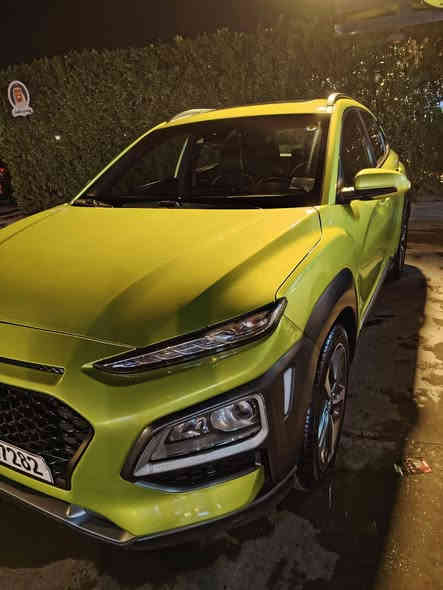 السلام عليكم سياره كونا للبيع 2019 ماشيه 65 سياره حلو ونضيفه وارد امريكي فول سياره بصمه فتحه بل سكف رادار مانع نزلاق بيه قطعتين جملغ وشويه من البنيد صور حادث بل منشور مكاني بغداد شهداء البياع السعر 137وبيه مجال بسيط الرقم ***********
