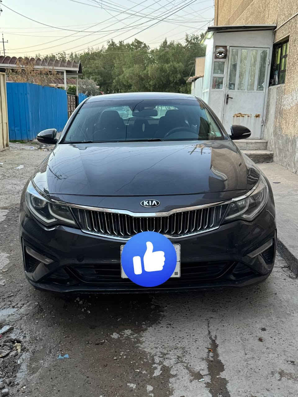 السلام عليكم كيا اوبتما للبيع موديل 2019 صور الحادث مرفقة وية الصور سيارة كل نقص موصفات تحكم ستيرن جهتين رادارات خلفية وامامية مري شفط شاشة جبيرة تحديد مسار وهواي بيها موصفات مكينة 2400  العنوان بغداد الجديدة سيارة رقم سليمانية تحويل ثاني يوم مستعجل ع بيعتها جوة السوك ب 10 ورقات للاستفسار ***********
