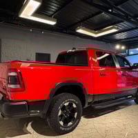 دوج رام ريبل موديل 2022 خليجي مكفولة من الضربة والصبغ اخذناها زيرو وهس...