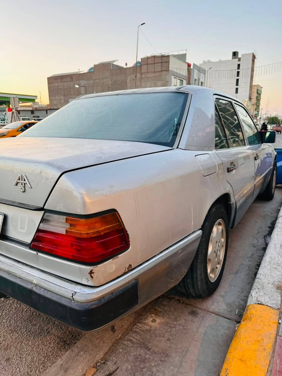 موديل 1991 تحويل مباشر
ادامه عامه للسياره حداديه منظومه بانزين سحبه عنكبوت سياره ع بلاد سليمه لاصبغ ولا طخه ولاضربه قواعد دبل سليمه 
كهربائيات شغاله 
تبريد شغال 
جام رقم واحد 
دواخل حلوه ونظيفه 
لا خياس ولامعمره 
بيها جراد بالصبغ والفتحه واگفه 
شغل واطلع للبصره 73 و بيها مجال


**إذا كنت صاحب هذا الإعلان وتريد حذفه لأي سبب، رجاءا أرسل رسالة إلى الدعم الفني**