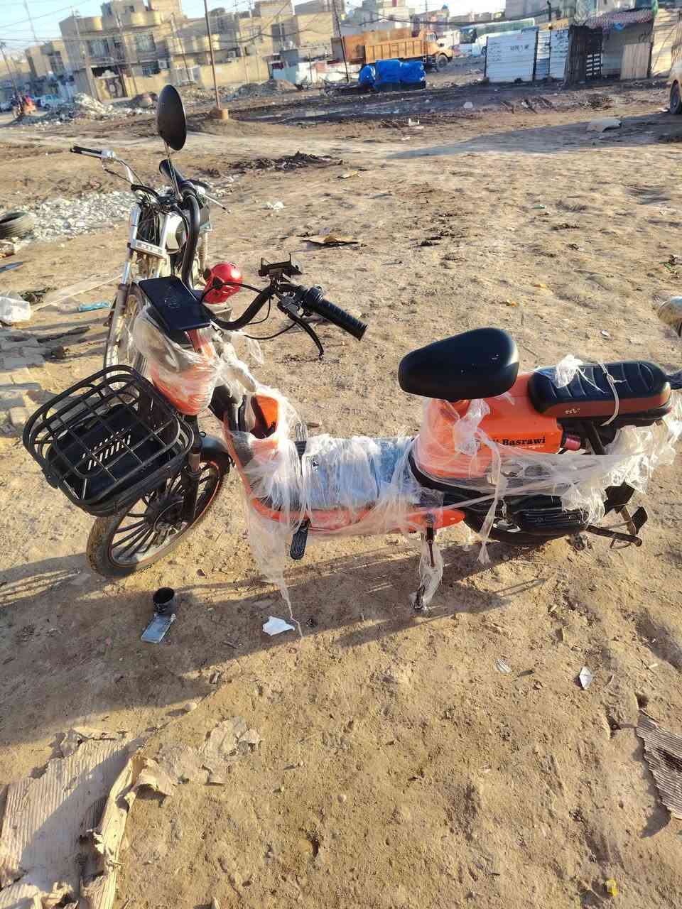 سلام عليكم  دراجه شعن البيع كامله سعر، 400/ ***********
