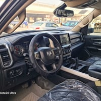 رام سبورت • V8 هيمي • دفع رباعي