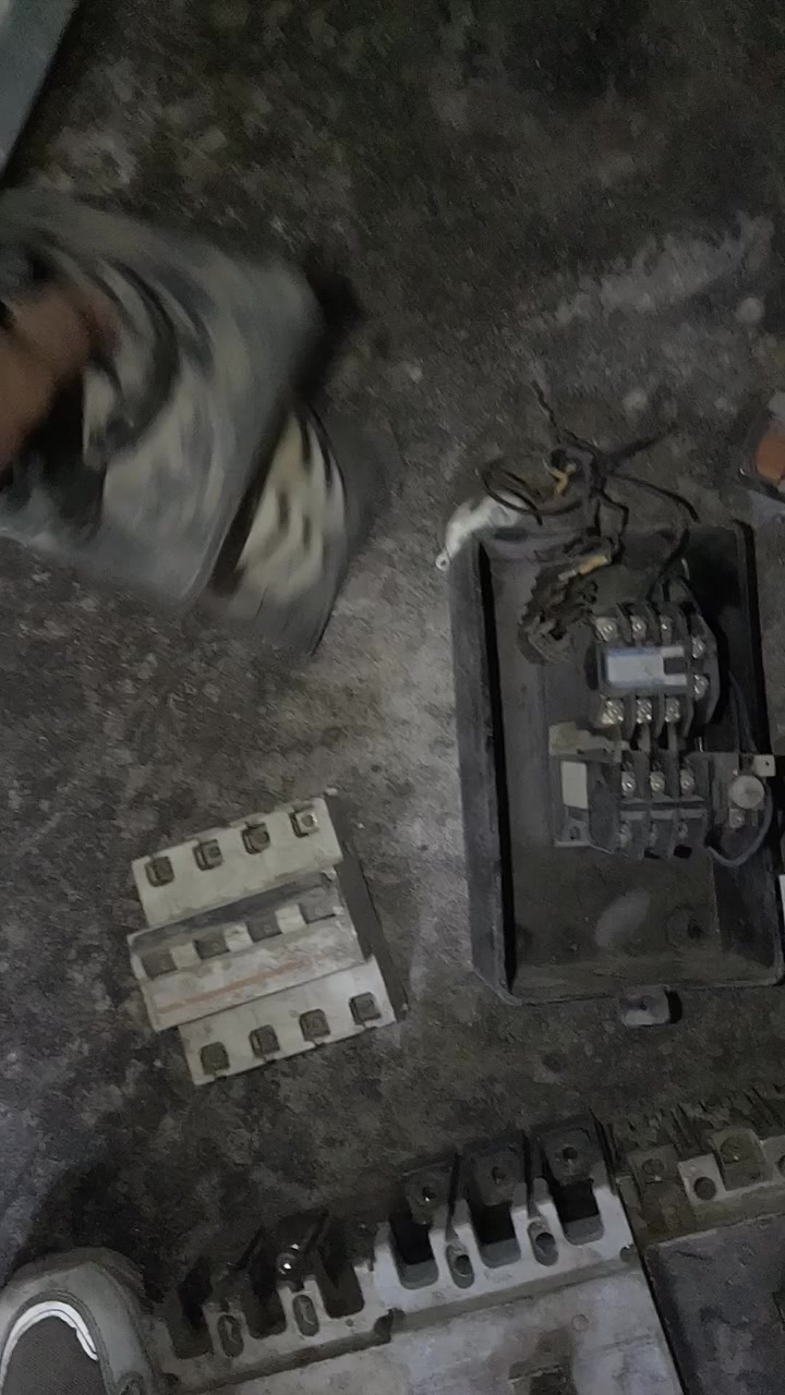 للبيع قواطع وكونكترات شلع


**إذا كنت صاحب هذا الإعلان وتريد حذفه لأي سبب، رجاءا أرسل رسالة إلى الدعم الفني**