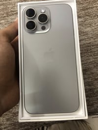 ايفون ١٥ برو ماكس • ٢٥٦ • شاشه مبدل