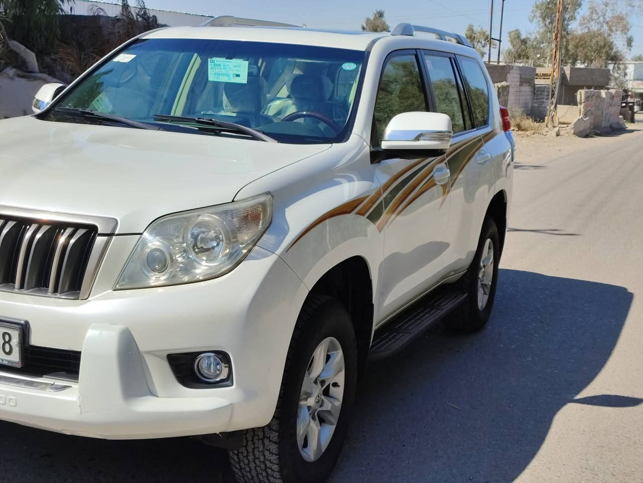 # السلام عليكم
.للبيع او مراوس  

. برادو 2010 خليجي 

— محرك 6💪
4000cc

فول موصفات 
-.بصمه 
.فتحه  
زراك بلايت 
ترحيب 
.كامره وشاشه
//حساس خلفي 
دبل تناكي  
سبير تعليك 
؛؛؛؛ شاير بل مري 
مري شفط
تحكم ستيرن 
ثلاجه 
؛؛بلوتوث اواكس USD
سيدي 6 قراص 
سستم صوت بلاد مجسم 
تبريد 3 قطع 
7 راكب 
لايت زنون  
مكفوله بدون قطره. صبغ 
كلشي عل وضع شركه 
مكينه كير كفاله 
حته دعاميات مكفوله 
***********
 شرط سونار. رقم اربيل انكليزي. هزه جديده شرط تحويل
