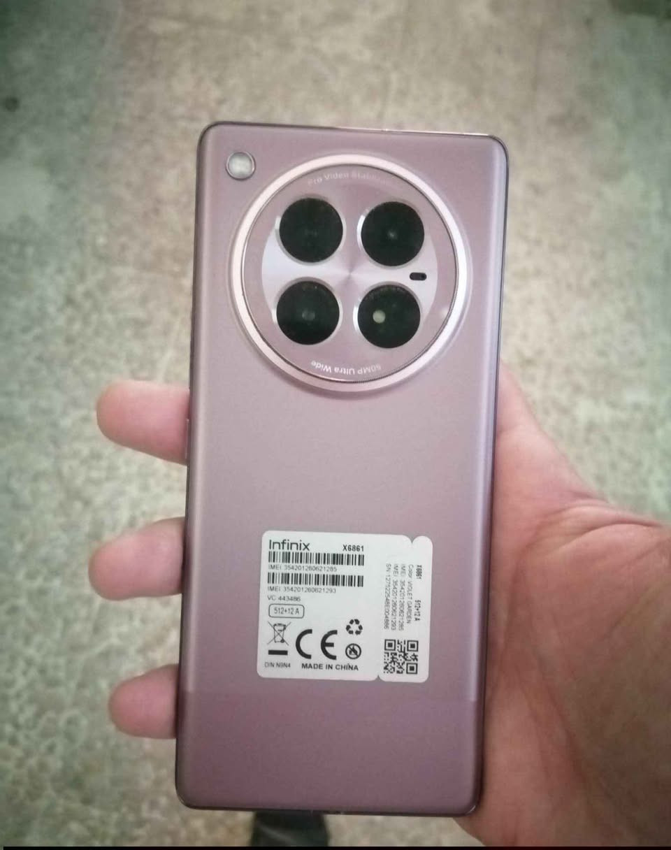 🔥 Infinix Zero 40 5G 🔥

📱 اللون: بنفسجي 💜
💾 الذاكرة: 256GB
⚡ الرام: 12GB

الجهاز ((للمراوس ))

الهاتف شبه جديد، استخدام خفيف جداً، ونظيف جداً جداً، بدون أي عطل أو مشكلة، والأداء ممتاز.

📍الموقع: بغداد بغداد, العراق


**إذا كنت صاحب هذا الإعلان وتريد حذفه لأي سبب، رجاءا أرسل رسالة إلى الدعم الفني**