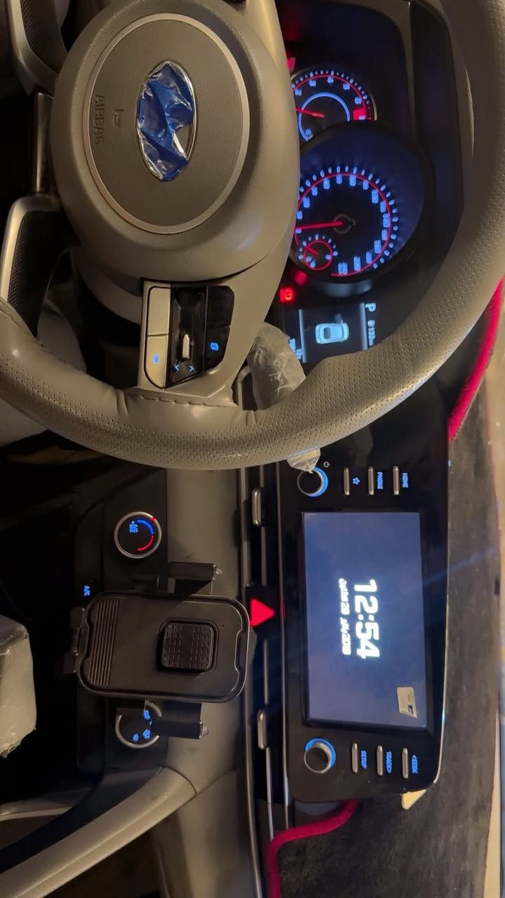 السلام وعليكم 
النترا ٢٠٢٣خليجي 
فول مواصفات كير At 
رقم بغداد
السعر ١٨٠وبيها مجال بسيط 
كفاله عامه عدا بارد بل باب والبنيد 
للأستفسار ***********
