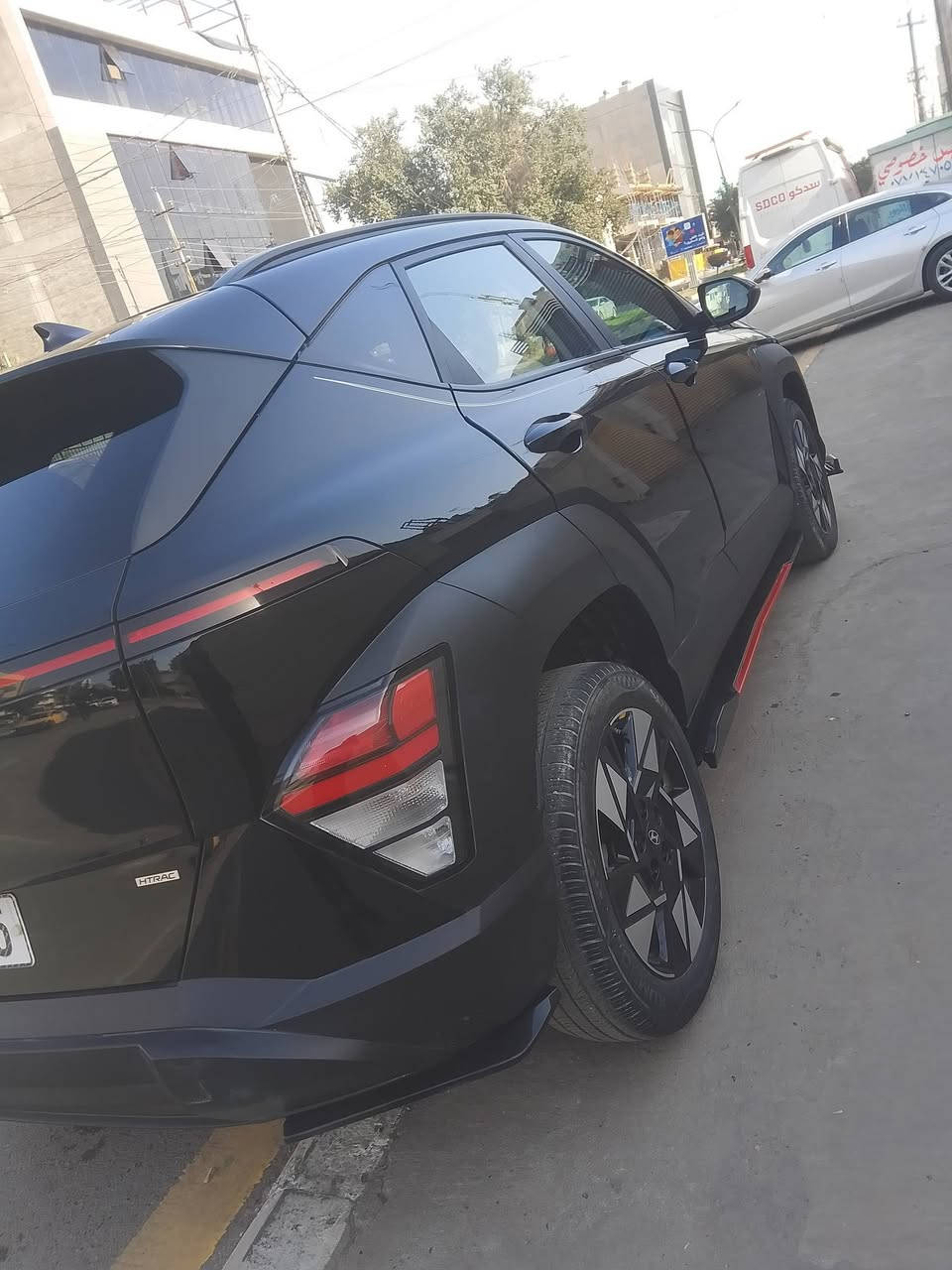 السلام عليكم
هونداي كونا 2024 هاترك
حادثه صبغ ربع جاملغ السائق وحافه البنيد فوك الجاملغ
ايرباك برده فقط 
 السياره ليبل واحد بدون تبديل 
صور الحادث مرفقة بل منشور
المواصفات/
محرك 2000 DOCH
فور ويل 4*4
رادار 360 درجة اربع جهات
اوتو هولد 
نزول منحدرات
تبريد قطعتين
منافذ Tapc
اشاير بل مري
انظمه قيادة 3
تشغيل عن بعد 
قيادة ذاتيه تحديد مسار 
كروز سرعه
اهتزاز تنبيه المقود عند الخروج من المسار
اربع دسك 
بصمه ابواب
لدات امامي خلفي لايت دبل عدسه زنون
شاشه ديجيتال متصل تدعم نظام كار بلي وابل
ماشيه 21 mil
سنويه باسمي تحويل مباشر 
السياره ع وضعهه مكينه كير حداديه كفاله شركه بدون فتح
السعر/180 وبيهه مجال 
العنوان الكرادة ساحة التحريات
للاستفسار/***********
