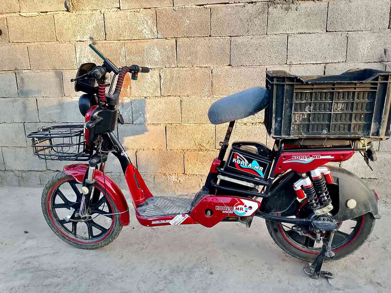 مطور شحن حجم 20 للبيع السعر 240 ألف بي مجال مكان بعويزة الرقم :***********
