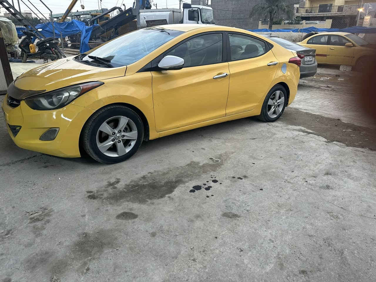 النترا 2011 مبدل بيها قبق صندوك والمكينه بيها صوت خفيف( راجز) هيئه وغرامات مصفره السياره ب اسمي مكاني بغداد/ الدورة السعر(٨٣) ورقه وبيها مجال قليل هاتف ***********
