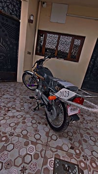 سولنك مفتوح محرك بس ولفات 2023 لونه يخبل نضافه فول منفيس بلادي مال درا...