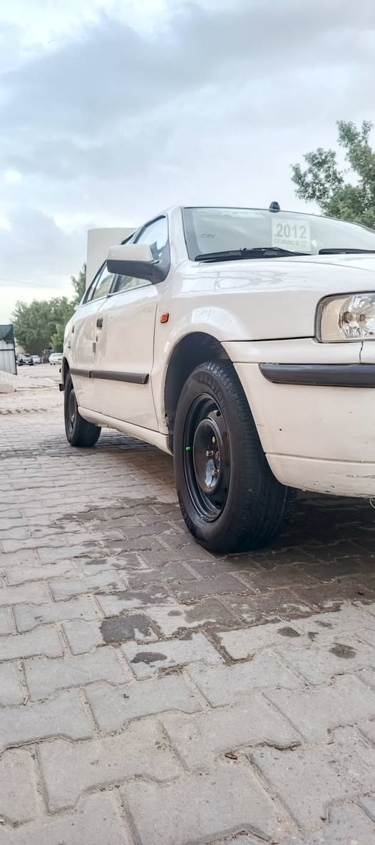 سمند موديل 12سياره بسمي
رقم جديد انكليزي سنويه لل31
***********
