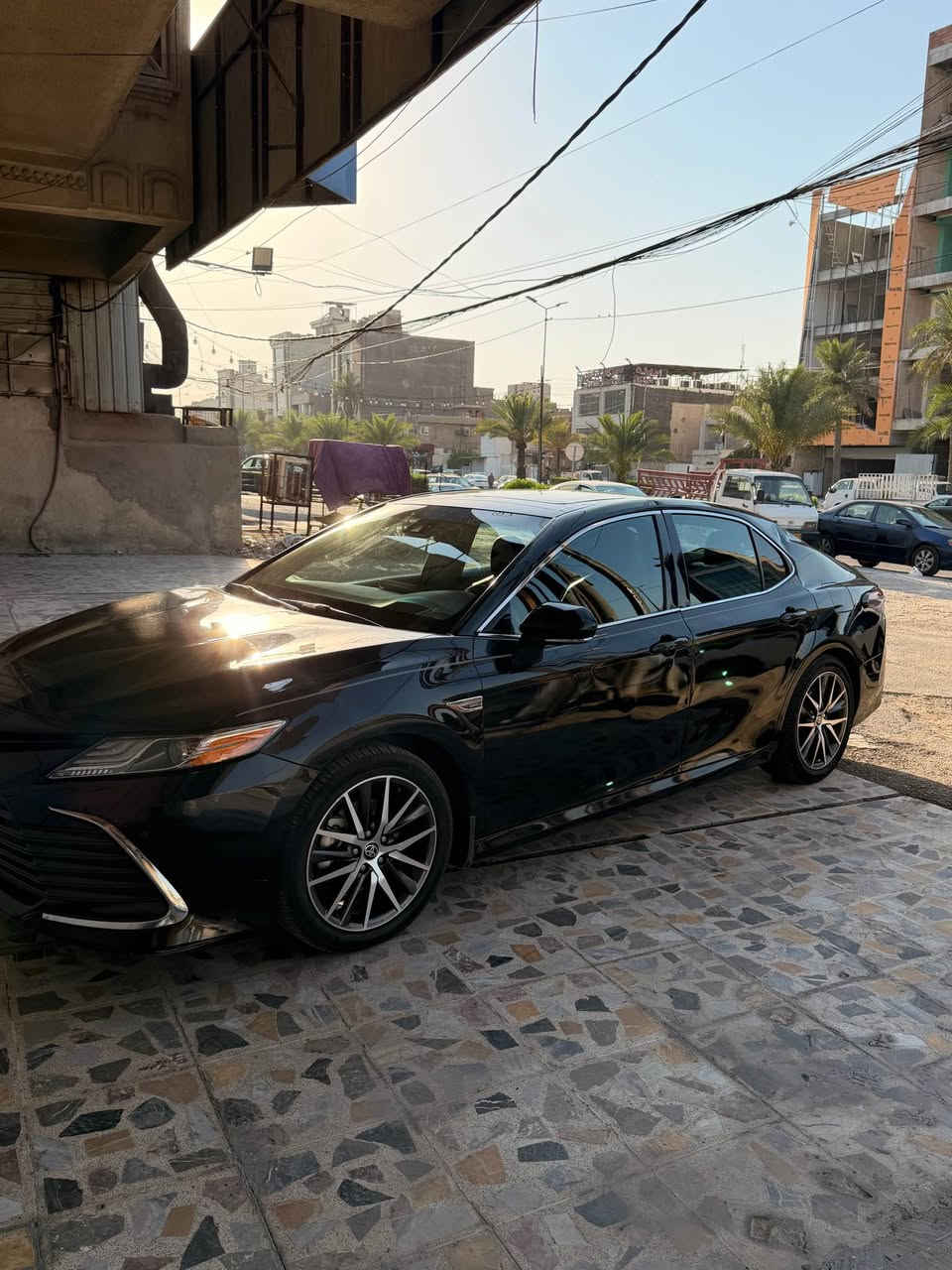 𝐓𝐎𝐘𝐎𝐓𝐀 𝐂𝐀𝐌𝐑𝐘 برخص التراب سعرهة سعر تكسي دبي 
للبيع السعر 155 ورقه وبيه مجال بسيط
تويوتا كامري (XSE) موديل2022
اللون : أسود
عداد المسافة : 75 الف 
حجم المحرك : 2.5 هايبرد 
بل شركه تخم تاير جديد 
الضرر : صندوك و جاملغ خلفي
و بيهة كم قطعة كلير من امريكا مجموع القطع ٥ قطع
المواصفات : 𝐗𝐒𝐄
فـول مـواصـفـات   بنوراما وداخل جلد 
ابواب  بصمة
بصمة تشغيل 
تشغيل عن بعد (𝐑𝐄𝐌𝐎𝐓𝐄 𝐒𝐓𝐀𝐑𝐓)
شاشة  كبير
كاميرا خلفية 
هاند بريك بصمة
اوتو هولد (𝐀𝐔𝐓𝐎 𝐇𝐎𝐋𝐃)
اوتو ستارت (𝐀𝐔𝐓𝐎 𝐒𝐓𝐀𝐑𝐓)
اوتو ستوب (𝐀𝐔𝐓𝐎 𝐒𝐓𝐎𝐏)
رادار امامي (تحديد مسار)
‏‎رادار جانبي (نقاط عمياء)
مانع انزلاق+𝐀𝐁𝐒
3انظمة  (𝐄𝐂𝐎) (𝐍𝐎𝐑𝐌𝐀𝐋)(𝐒𝐏𝐎𝐑𝐓)
نظام EV MODE
تحكيم استيرن+ شفتات استيرن
كشنات جلد ، كشنات كهربائي
كشنات الامامي هيتر 
لايتات (𝐋𝐄𝐃) عدسة زينون بيلادي
اناره داخليه led 
ترحيب بلادي بالدواسات 
شاحن وايرلس
مثبت سرعه تفاعلي قيادة اليه 
تحديد مسار  
رقم بغداد  بسمي
للاستفسار ع رقم ***********
المكان اليرموك بغداد, العراق
