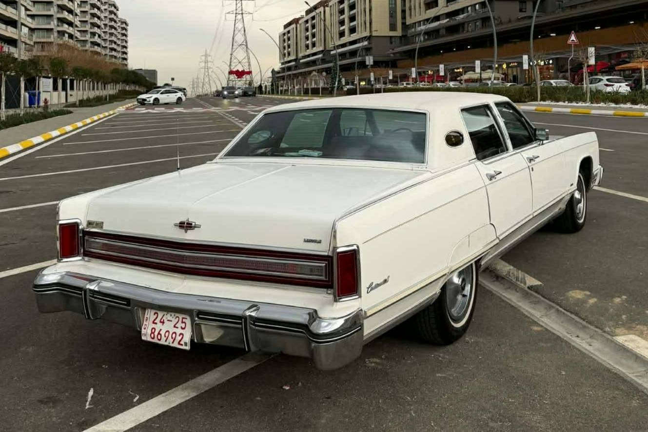 لینکۆڵن مۆدێل 1976 کلاسیك
هەشت پستۆن V8 
سەیارەکە زۆر زۆر لۆکە
تەنها 69 هەزار ڕۆشتوە
هیچ هیچی نیە
ژمارە کاتی ٤٥ ڕۆژی تیاماوە
بە شەرتی رەقەم کردن
کوشن جلد و کارەبا و 
ناو سور و جام کارەبا
هەموو گیانی بەشەرت

سـعـر : لە کۆمێنت داوابکە ڕاستەوخۆ بۆت دێت 📥 

گێر و مەکیەنەی بەشەرت 
هیچ کێشەیەکی تێدا نییە 

ژمارەی خاوەنەکەی 
***********
