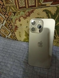 آيفون ١٥ برو ماكس • ٢٥٦ • بطاريه ٨٨
