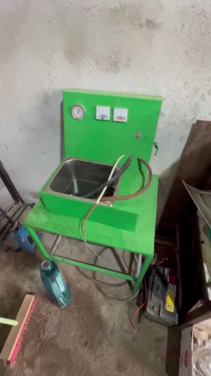 سلام عليكم اجهزة للبيع جهاز تشخيص اعطال لانج 919 جديد وجهاز نوزلات وجهاز فيتبم قيم بل  يرضي الله مكاني بغداد قرب بسماية ***********
عندي نوزلات خير من الله
الي مكانه قريب عليه انطي المحل كلة وموقعه حلو وشغل زين بس صار عندي ضرف امانت الله
