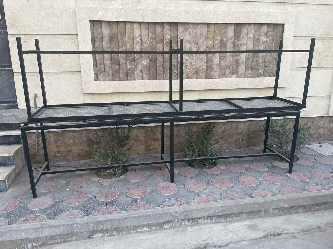 سلام عليكم غراض تصفيه محل اي واحد يفدينه يخابرني ع رقم ***********
