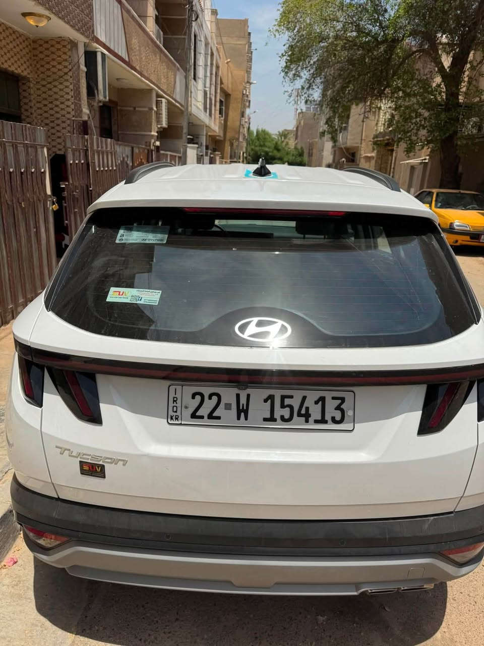 للبيع Hyundai-Tucson-2025
اللون/ ابيض

سيارة رقم اربيل - ماشية 18 الف كيلومتر

وارد خليجي 

سيارة نظيفة جداً وبحالة ممتازة 

مواصفات / محرك اقتصادي وقوي 

شاشة حديثة متعددة الوظائف - كاميرا وحساسات

تشغيل بصمة وستارت - إضاءة LED كاملة

جنوط وكالة - مرايا كهربائية -صندوك كهربائي تكييف ممتاز قطعتين

    

كراسي كهرباء

داخلية نظيفة جدا ومغلفة -ارضيات بعدهن بجيس

العنوان بغداد 

__________________________________________

السعر 21.5وبيها مجال

للتواصل :***********
