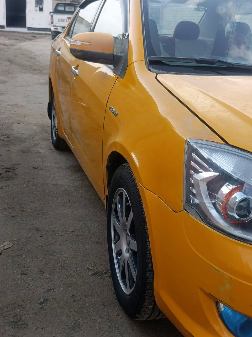 بسم الله الرحمن الرحيم السلام عليكم سياره جلي موبل موديل 2011البيع مكان ناصريه السعر 40وبيهه مجال رقم الهاتف ***********
