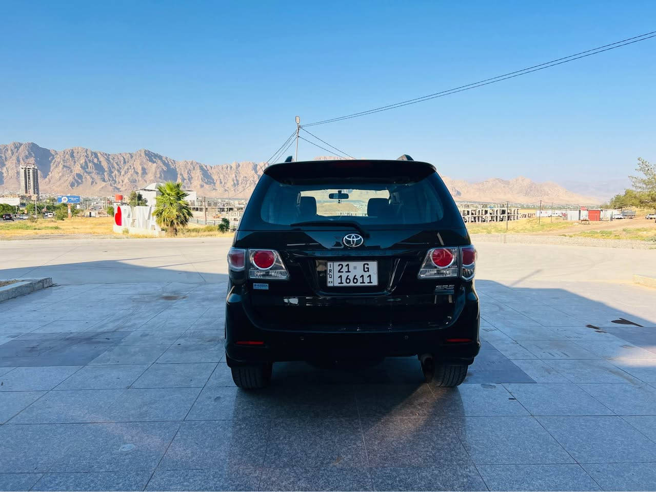 فۆرچێنەر ٢٠١٢ SR5 
چوار پستۆن ،  دەبڵ ئەکسل ، بێ بۆیاخ ، بەس سەقفوو بۆنیتی کال بۆتەوە لیدرانوو شتی هیچی پێوە نیە سیستەمی غازی  ئیتاڵی بۆ بەستراوە
*********** رانية, السليمانية
