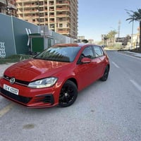 كولف TSi 2018 خليجي بيه قطعتين صبغ بدون دواخل اثر طخه خفيفه بجم Gti  د...