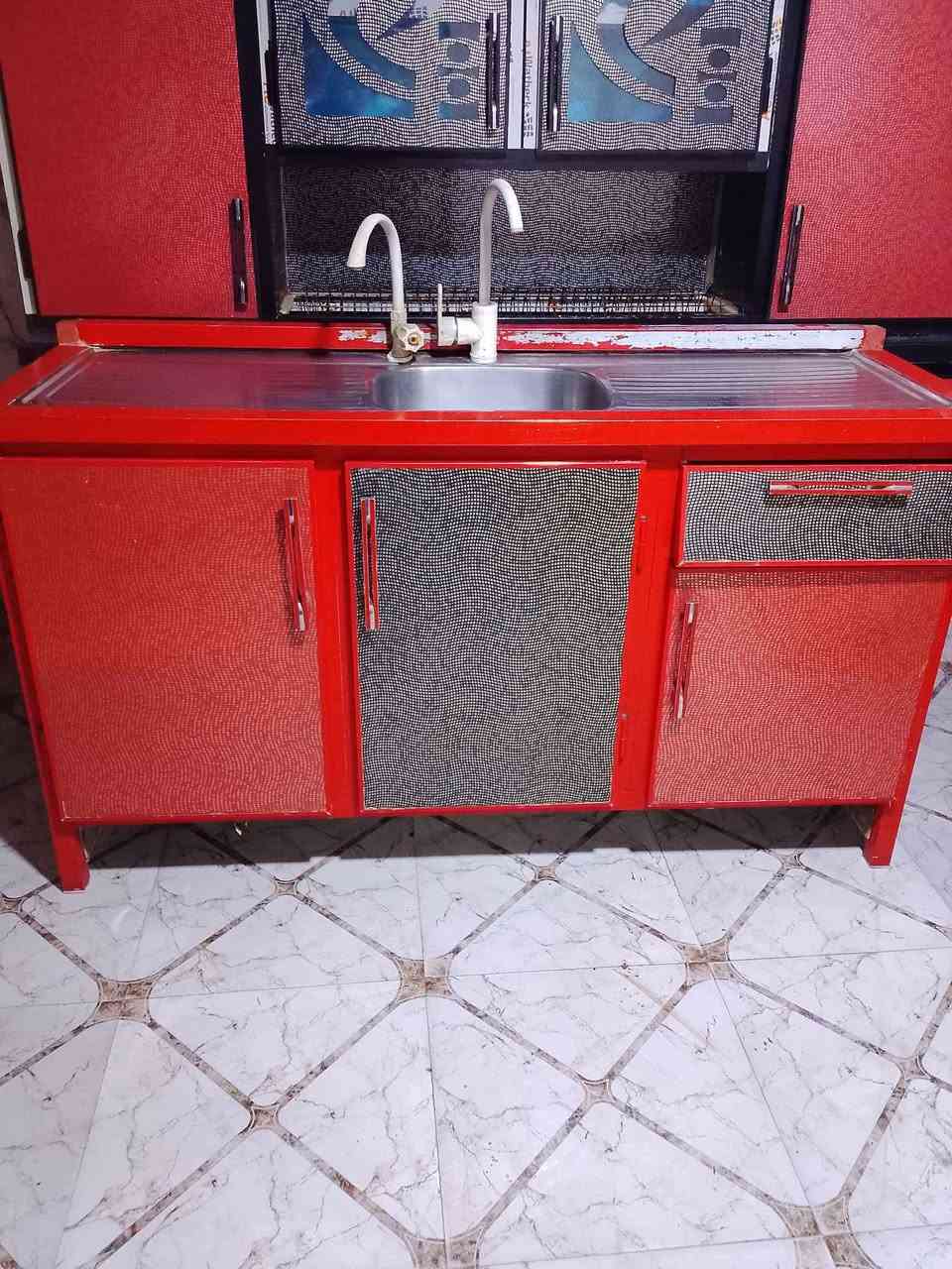 للبيع كاونتر 3 قطع  اخو الجديد  مترين تركي ثقيل  + سنك متر ونص  سعر 325  العنوان بصره تاميم  للاستفسار *********** متوفر توصيل البصرة, العراق
