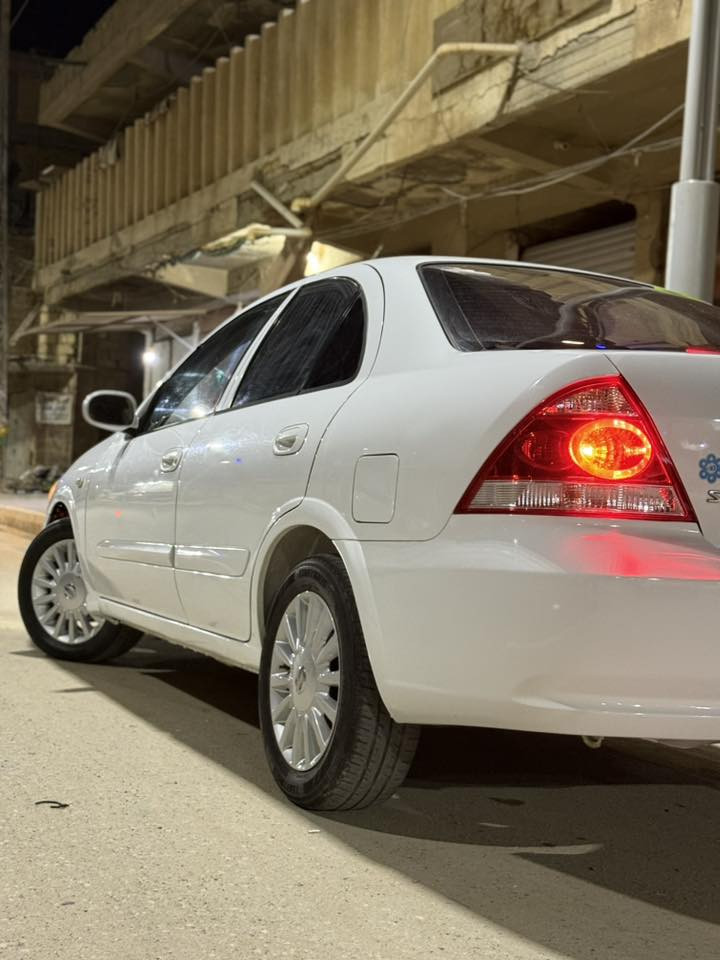 سلام عليكم نيسان سني موديل 2013
رقم ذي قار باسمي مجدده  ورقم جديد 
سياره جديده
 كلشي بلادي 
سنتر لك
شاشه وكامرا خلفيه
جنطه ع الريمونت
تبريد تدفئه 
مابي اي نقص 
مكينه قبق ابيض  
استخدام شخصي 
مبدل بس جاملغ امامي فقط اني بدلته
جنطه بيها بارد واضحه بالصور 
والباقي كفاله 
سعرها 109   

***********
مكاني ناصريه
