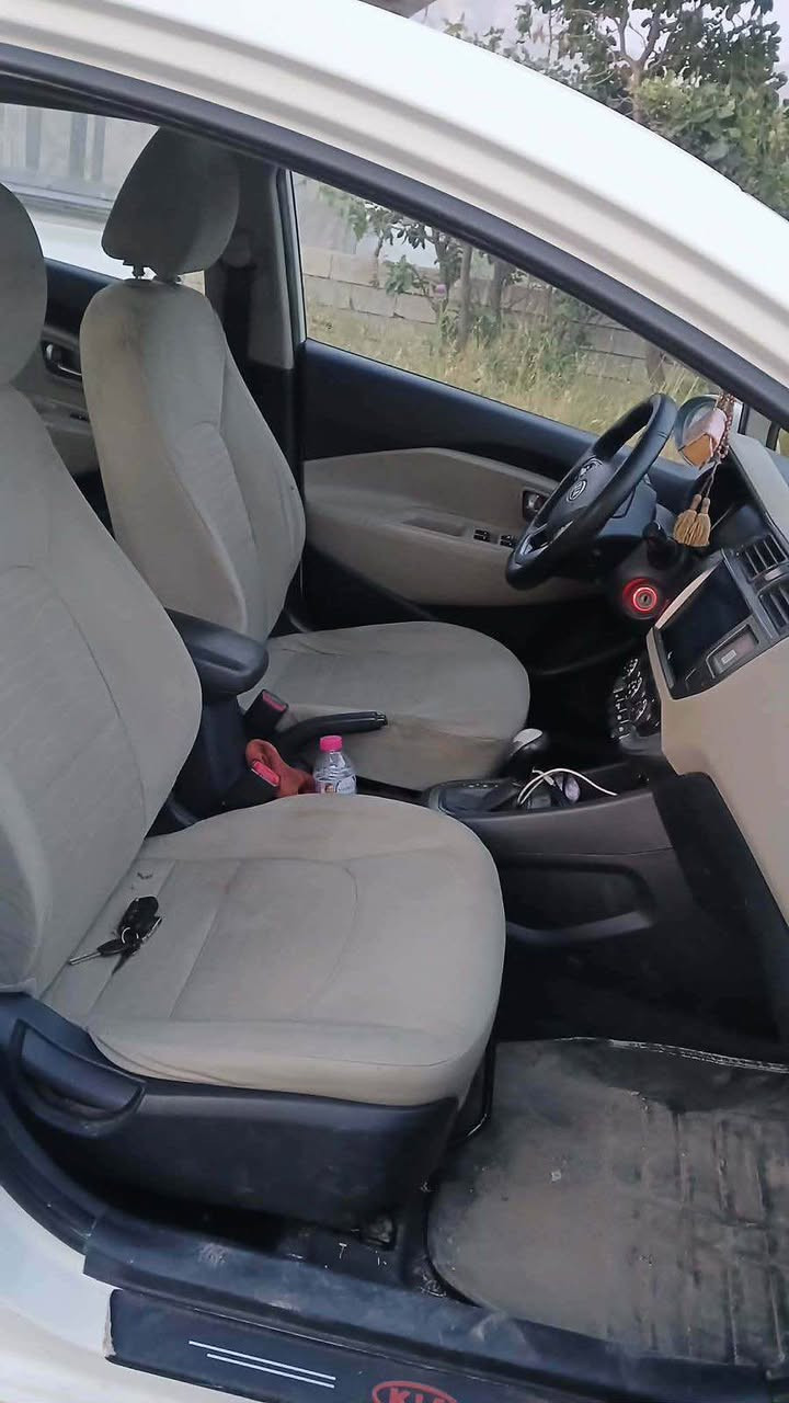 Kia rio
ژمارەی خاوەنەکەی
0771 942 4170 السليمانية, العراق
