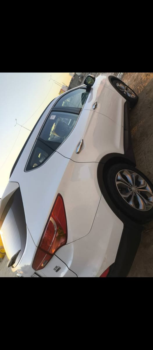 سنتافي 2013 خليجي رقم بغداد دولي باسمي تحويل مباشر
محرك 6 سلندر مكفول لا تنقيص ولا تبخير 7 راكب 
بيها جاملغ مفتوح والباقي كفاله
السياره فول مواصفات واحد على واحد
السعر 174 وبيها مجال
للاستفسار *********** النجف, العراق
