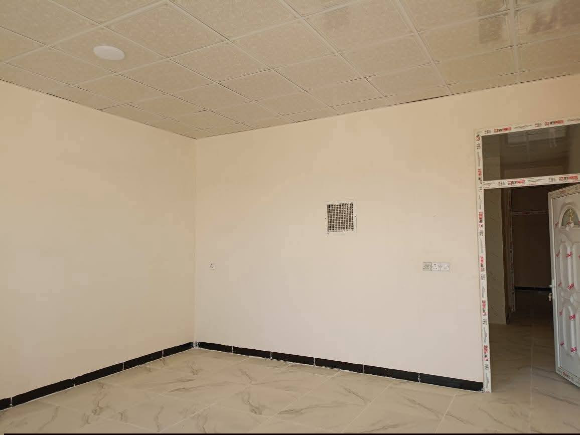 رقم الاعلان 2232
#داريين للبيع (100-100)
بيع مستعجل جدا جدا 
صفر_مامسكون _zero
كركوك بنجاعلي نهايه شارع الكوميتة
#مكونات (غرفة نوم مطبخ استقبال وصحيات وكراج سيارة)
نظام دكت
فول سيراميك
فرع عريض
فول مواصفات
#سعر الواحد26مليون و وبي مجال
☎️*********** واتساب
☎️*********** فايبر
#مكتب_ازاد_للعقار
