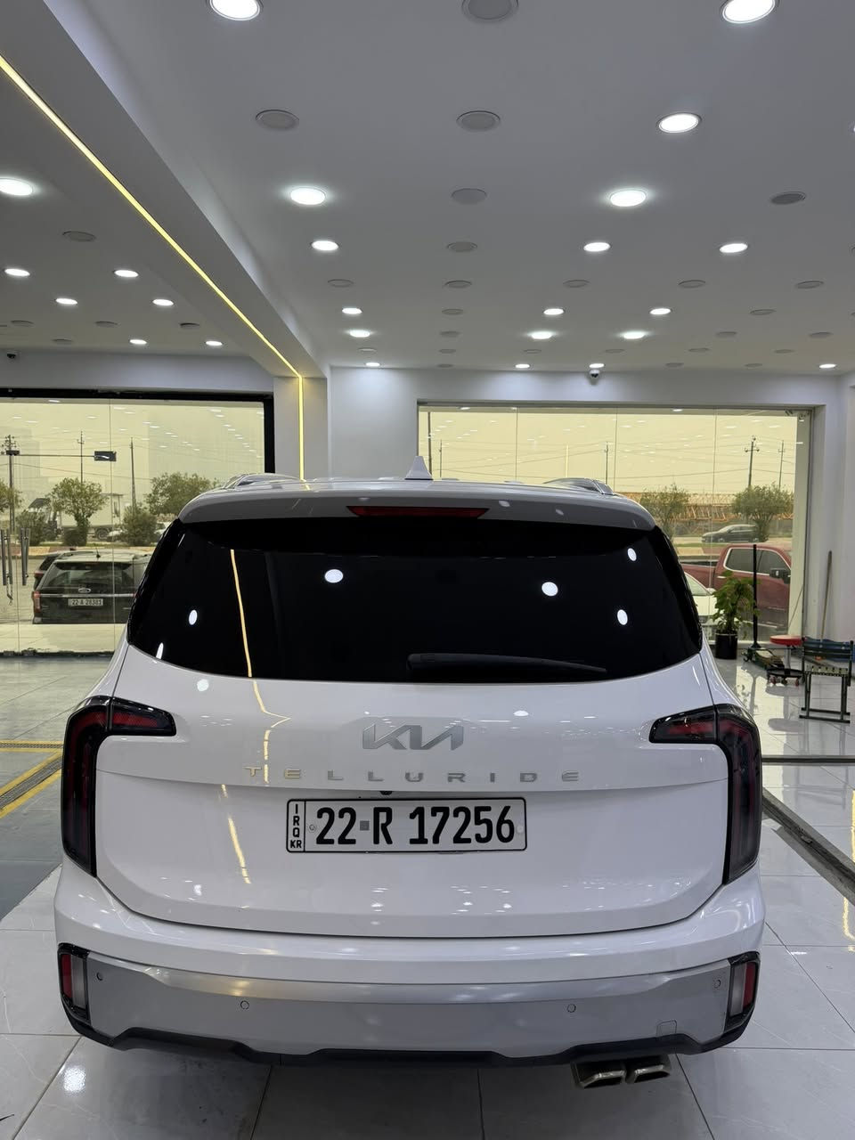 السلام عليكم
كيا تلورايد 2023
كلين بدون صبغ
ماشيه 42 الف مايل
رقم اربيل تحويل وكاله بنفس اليوم 
مكان السياره اربيل وفقط بيع اعتذر عن المراوس
السعر 300 ورقه 

***********
