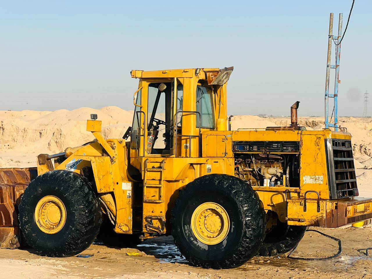 سلام عليكم
شفل داش ثري البيع 150حجم 97 موديل97 
***********
