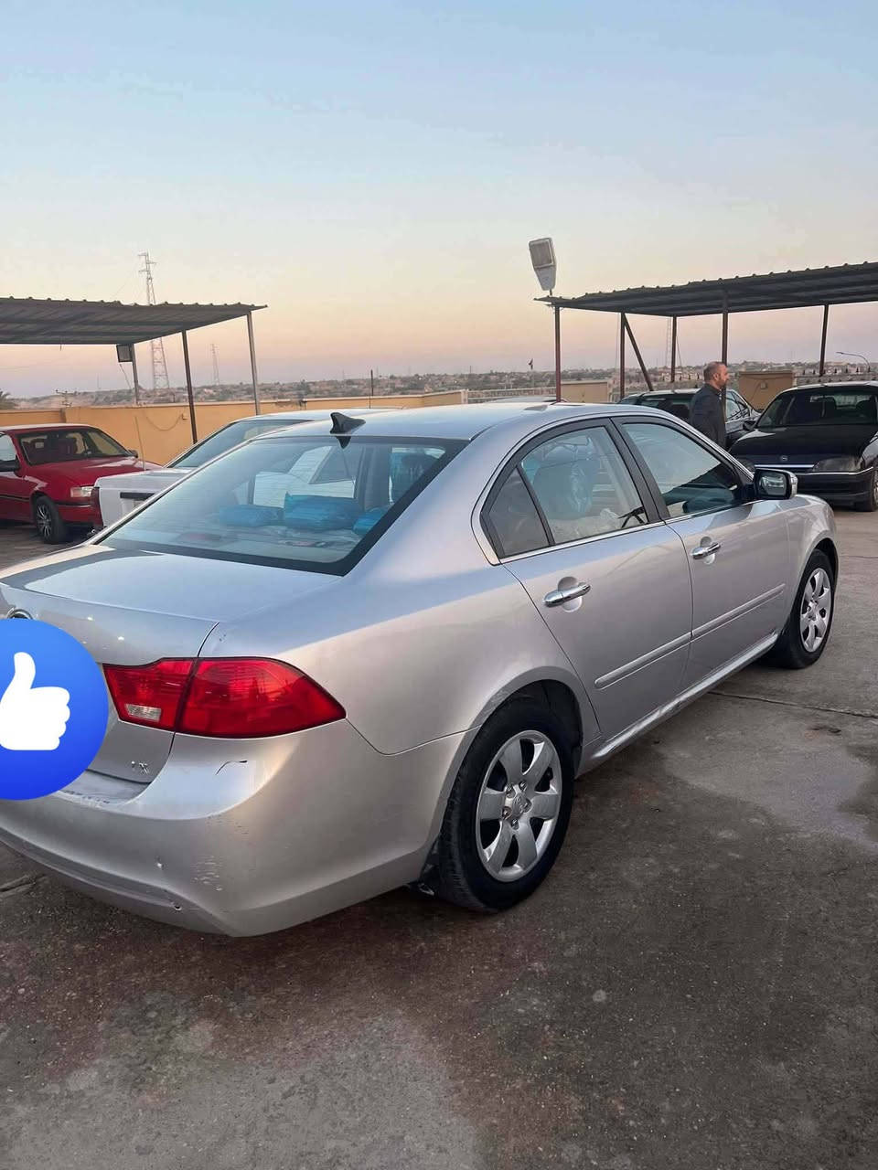 كيا اوبتما 2009 وارد امريكي كلين بدون ضرر مكفوله محرك 2400 مفتوح ماشيه 180 ميل السياره على وضع الشركه تبريد ثلج رقم الانبار  السونار مرفق مع الصور 
السعر 122$

مكان السياره الانبار حديثه***********
