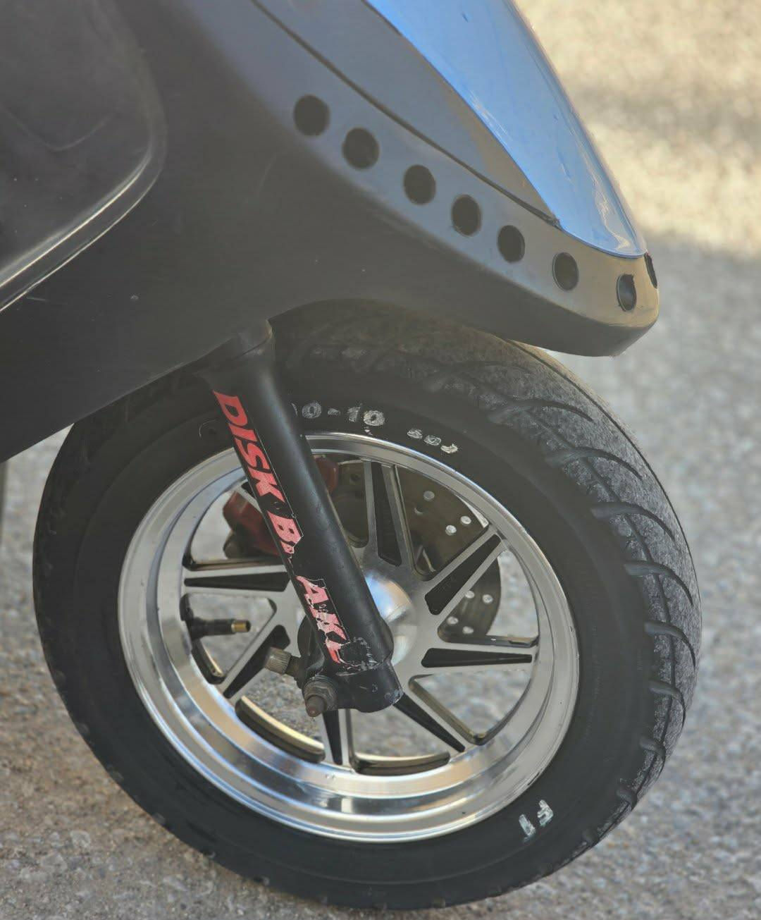 سلام عليكم عدله للبيع دراجه نكره
مكينه55 شلعه ومعدل بشرط 

شيال راجع 9ملم اصلي 
تطوالة دبل اصلي 
ويأله نيكل كروم
دبل خلفي رياضي 
كابريتر قفاز اصلي 
كلاجات رياضي 
كفر جديد
صالنصه حلزوني صوت طرب
جك صفحه رياضي 
قبل عنبار رياضي
قطرة رياضي 
قاعدة رقم  رياضي اصلي  
عضمات رياضي 
يدات بريك رياضي
مكاني نجف 
***********
