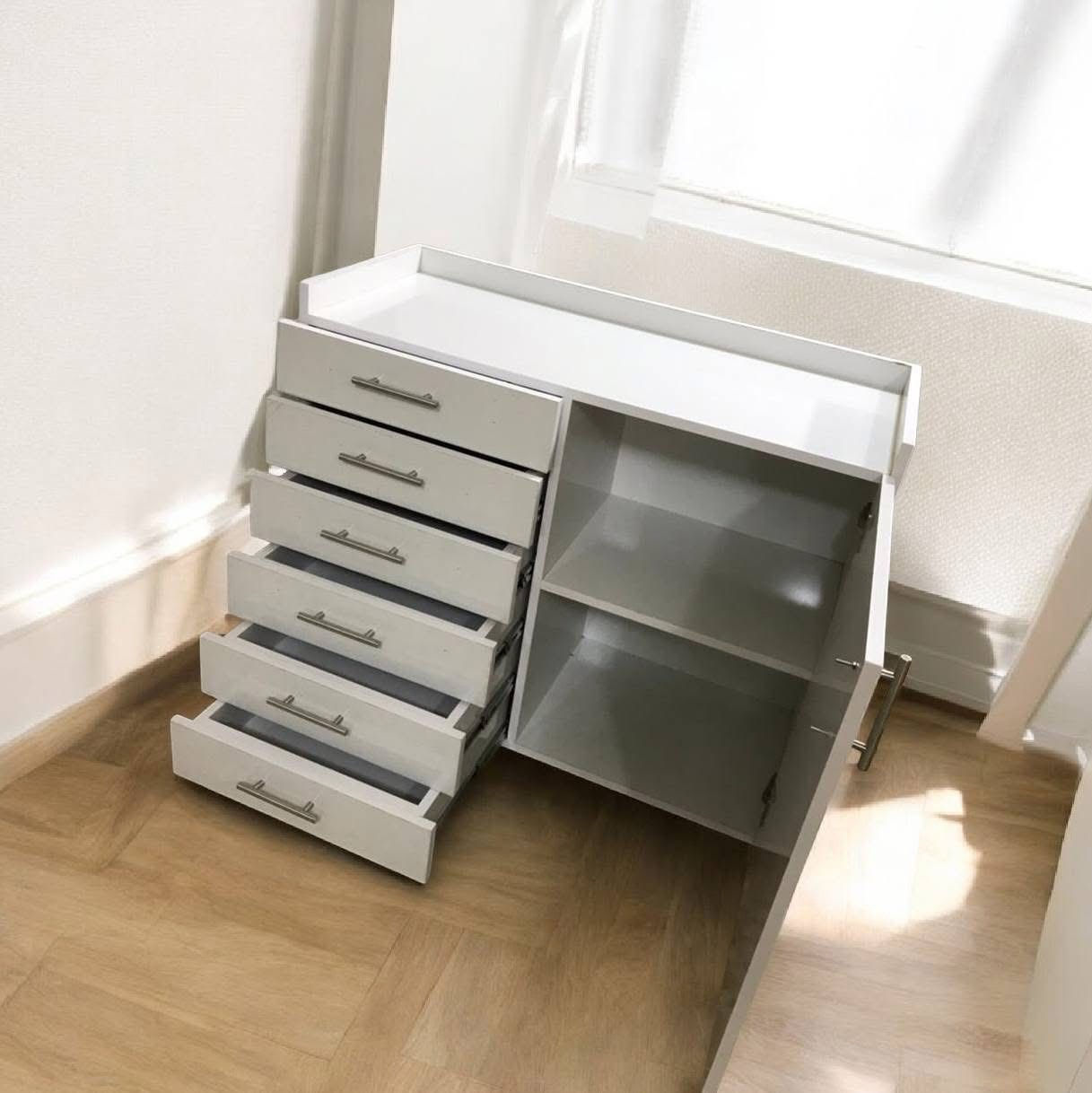 ترولي طبي ( 5 جرارت)

دزاين حديث وسلس بالاستعمال داخل عياده 

جرارت نوع hdf vacuum
وشكل J door

الترويج متحرك تكدر تغير مكانه 
حسب حاجتك

هيكل البترولي : mdf تركي

يتحمل وزن جهاز : autoclave

تواصل معناه عبر واتساب 
***********
