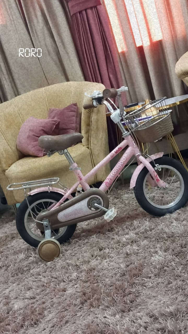 السلام عليكم للبيع أخذته ب ٩٥ ابيعه ب ٦٠ وبيها مجال بسيط استخدام ٣ شهور للأمانه كلش زينه ونظيفه بس شلت ومكان ماعندي الها بيسكل ياباني سل ستيل اخو لجديد استخدام كلش قليل أخذنا ب ٨٠ ابيعه ٥٥ وبي مجال


**إذا كنت صاحب هذا الإعلان وتريد حذفه لأي سبب، رجاءا أرسل رسالة إلى الدعم الفني**